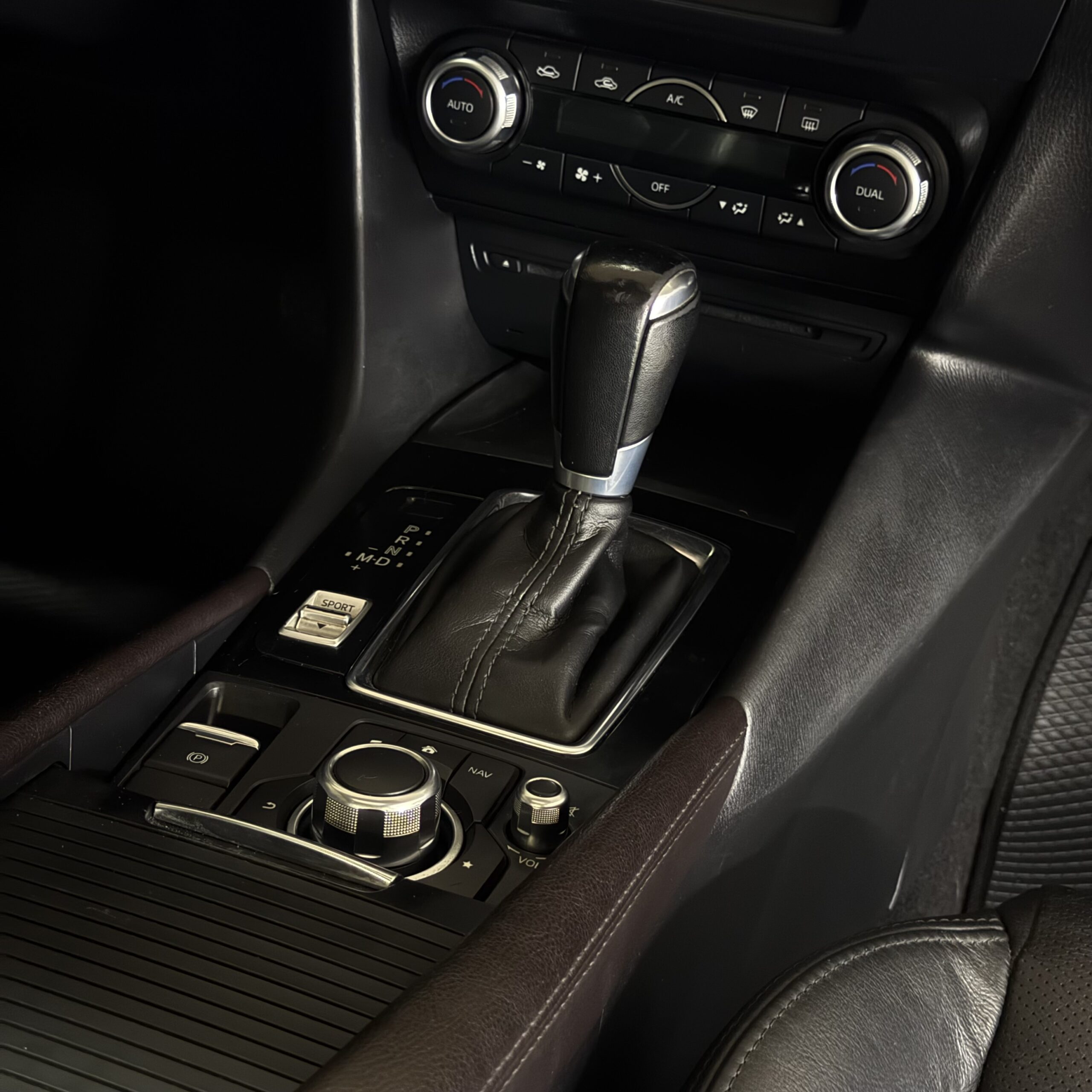 Vehículo - Imagen 9